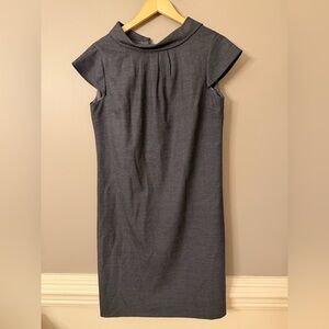 Brooks Brothers 346 Charcoal Wool Cap Sleeve Pleat Sheath Dress - Size 6